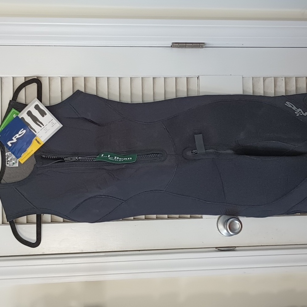 NRS Ultra Jane 3 mm wetsuit